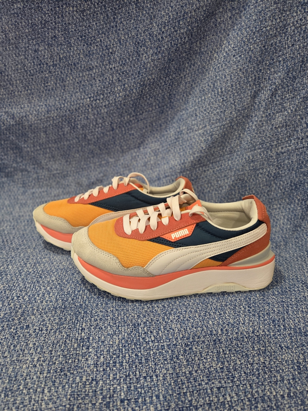 Puma Cruise Rider sneakers Wms 7.5 orange navy blue coral colorway Platform Sole
